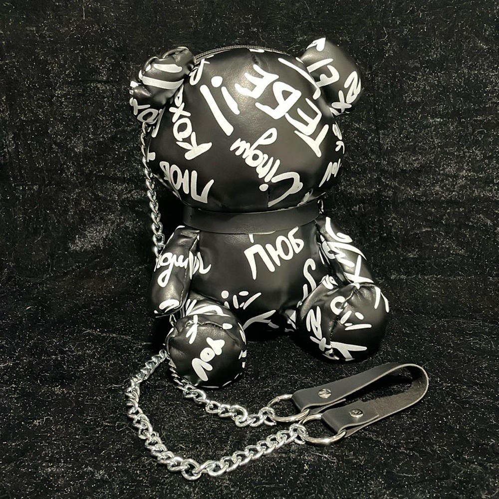 Graffiti black bear purse. Small zipper pocket on top of head. Size: 6x9”